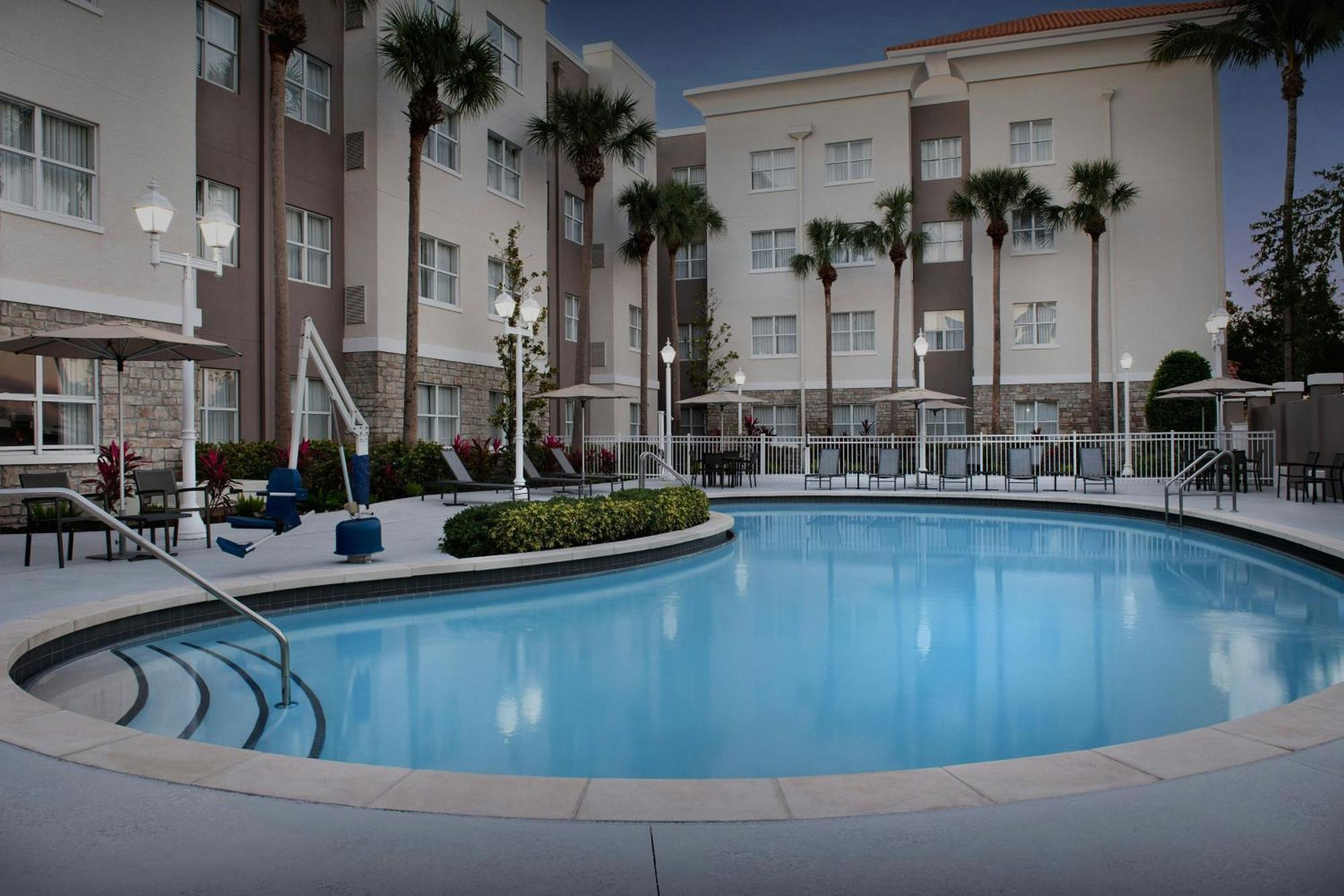 Residence Inn By Marriott Fort Lauderdale Airport & Cruise Port Dania Beach Exterior foto